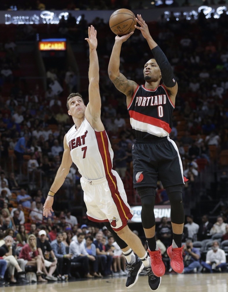 3换3以为捡到宝？签下鲁尼，想打造第二个勇士，玻璃人状元成阻碍