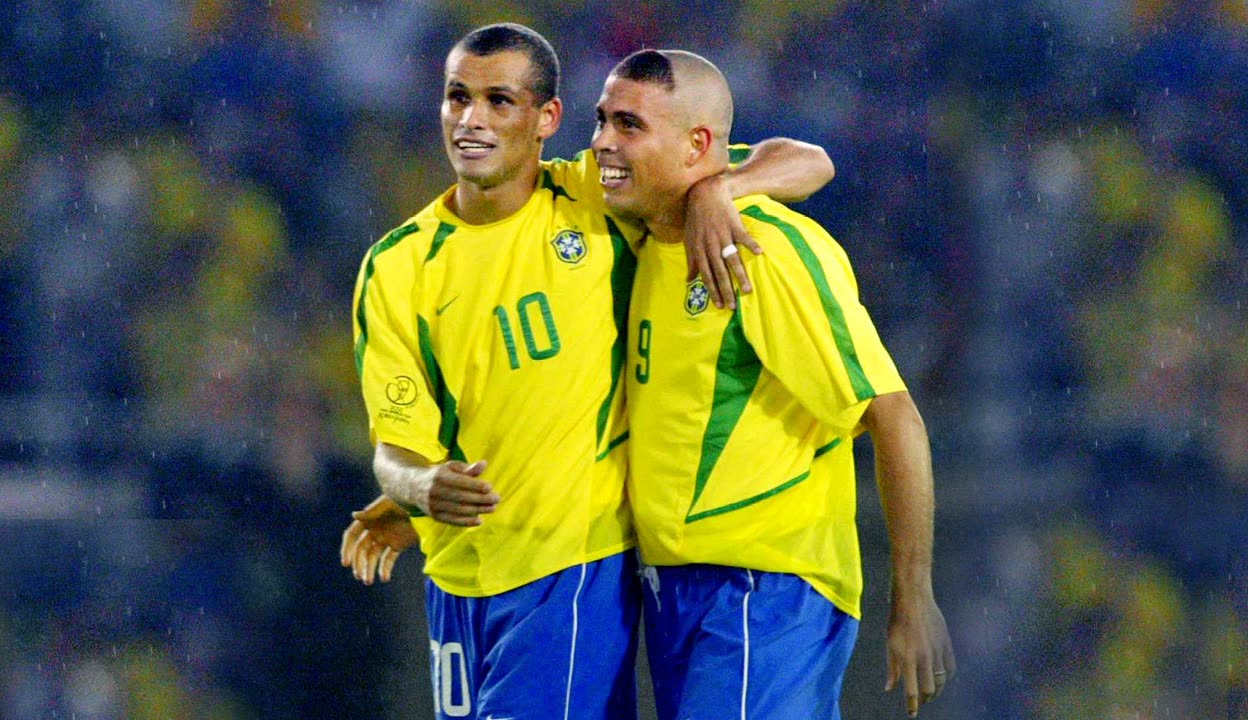 地察觉到了 地察觉到了