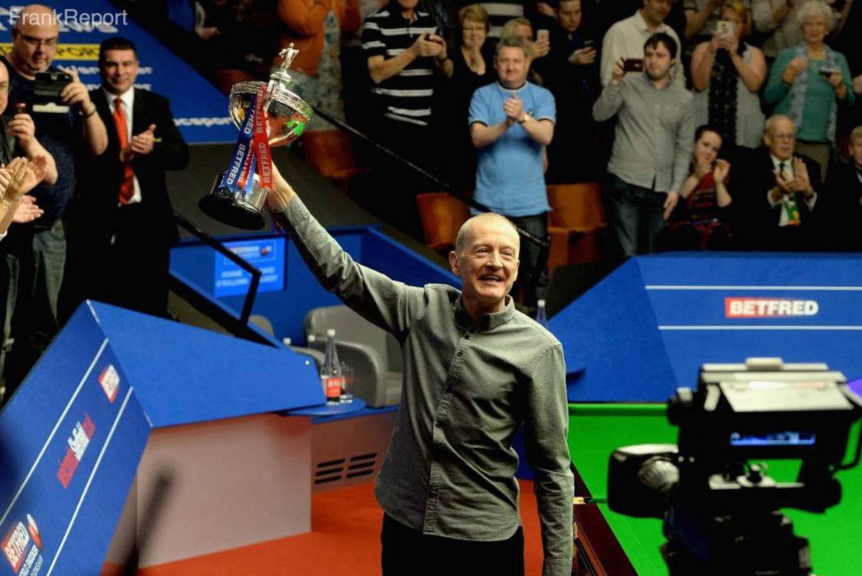 世体：巴萨方面正在研究法律漏洞，以将罗克卖给帕尔梅拉斯.